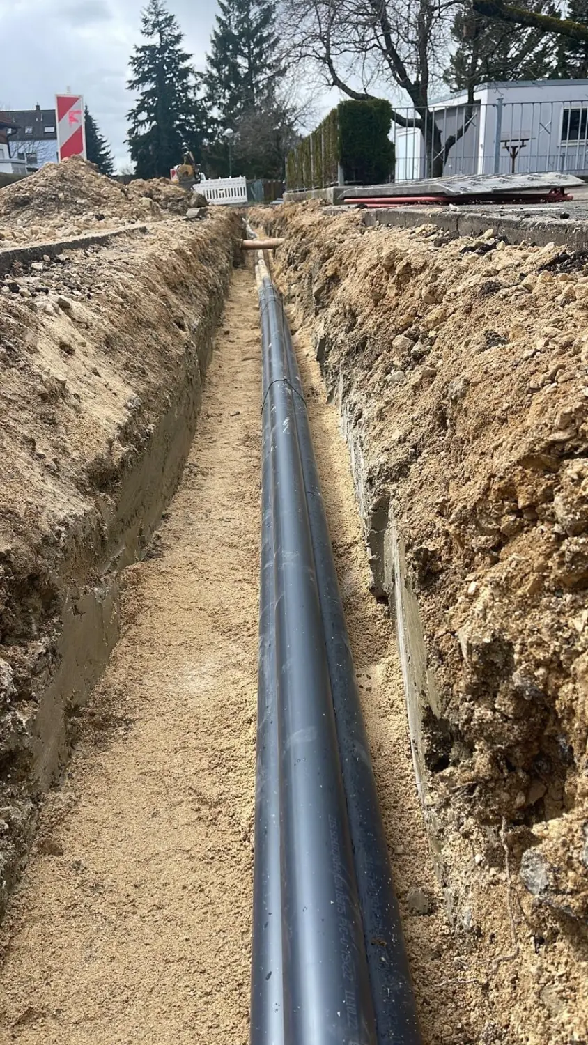 Sümbül, Verlegung von Strom und Gas